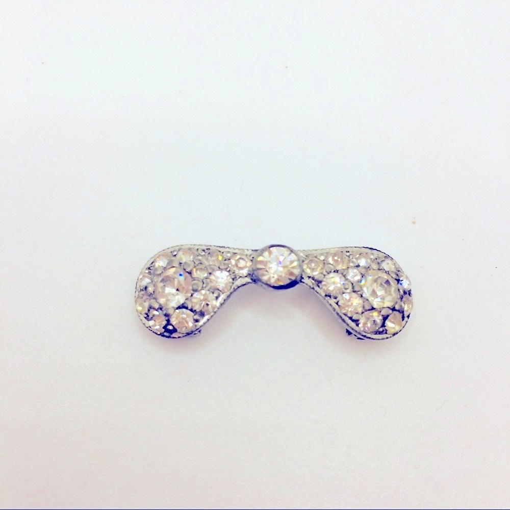VTG CHARM CRYSTAL BOW VINTAGE 1950’S bracelet …